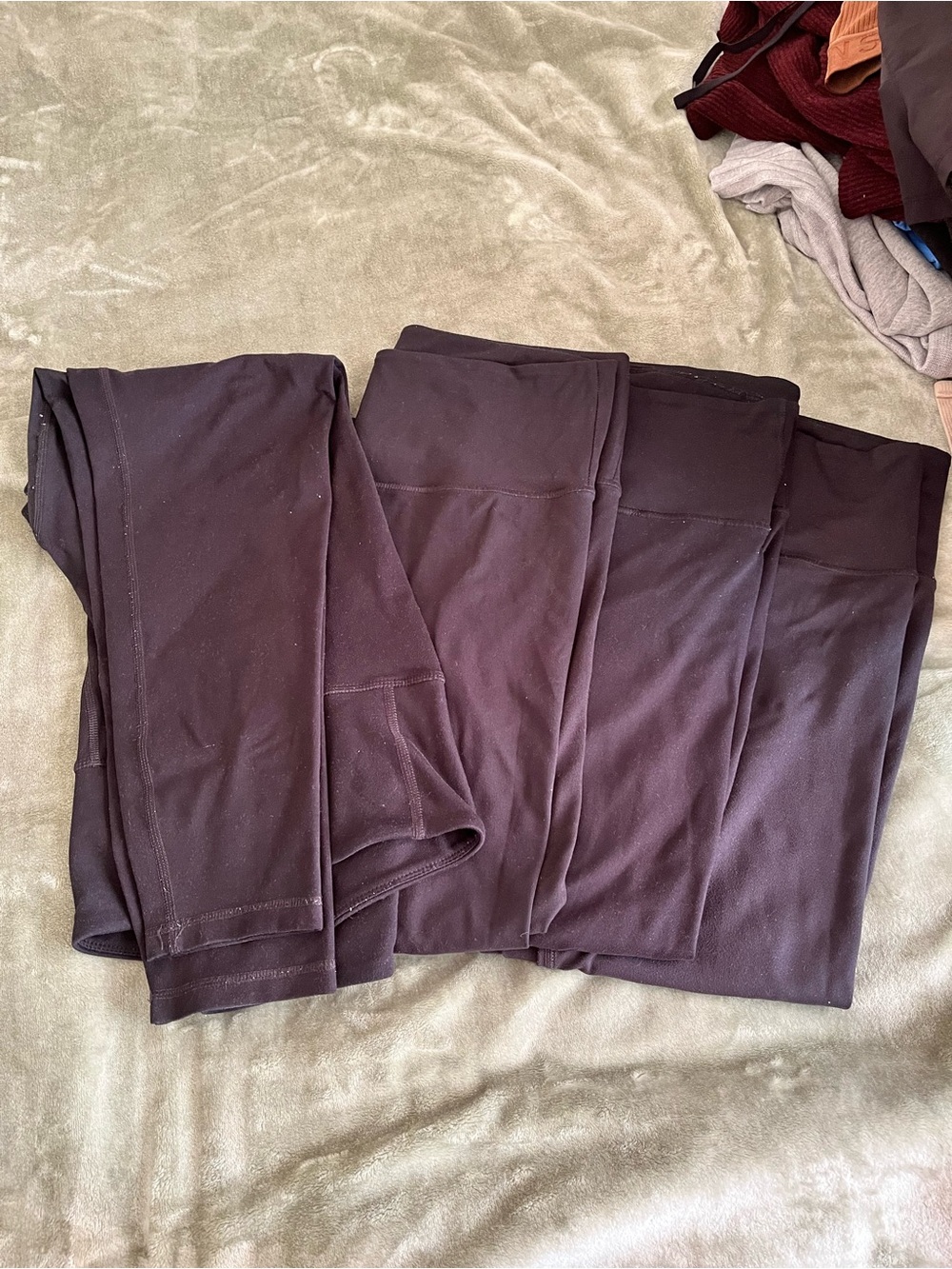 4 pairs of Zobha high waisted black leggings